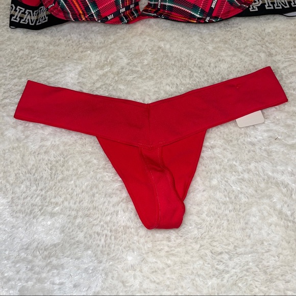 Pink Christmas Matching Bra and Thong Set - Picture 11 of 11